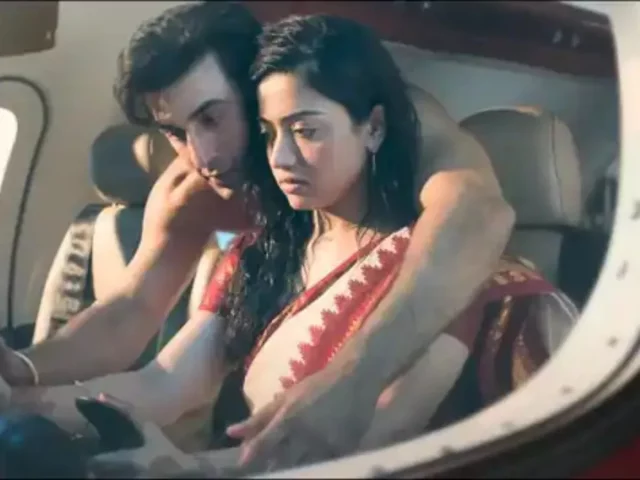 রণবীর-রাশ্মিকার ঘনিষ্ঠ রসায়নে সেন্সর