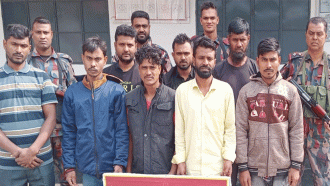 সীমান্তে নারী-শিশুসহ আটক ২৪ জন