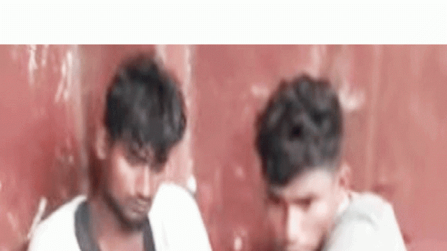 সিলেটে দিন দুপুরে ট্রেনে ছিনতাই, জনতার হাতে আটক ২