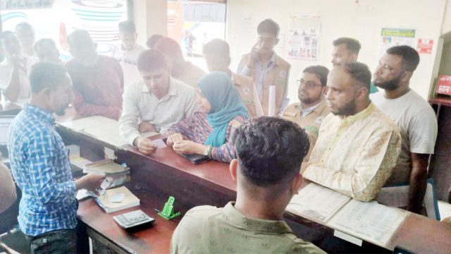 সিলেটের বাস টার্মিনালে অভিযান: দুই প্রতিষ্ঠানকে জরিমানা