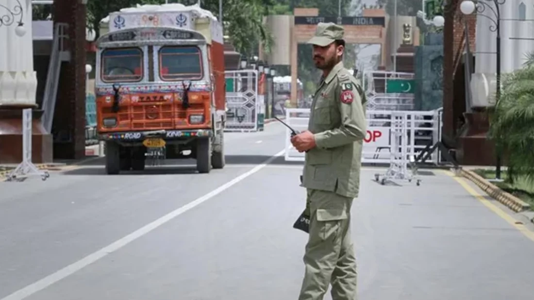 ভারতের সঙ্গে বাণিজ্যিক সম্পর্ক বৃদ্ধি চায় ৫০ শতাংশ পাকিস্তানি