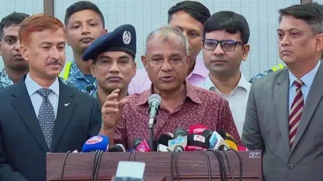 গোপালগঞ্জের ঘটনায় প্রয়োজনে মরদেহ তোলা হবে: স্বরাষ্ট্র উপদেষ্টা