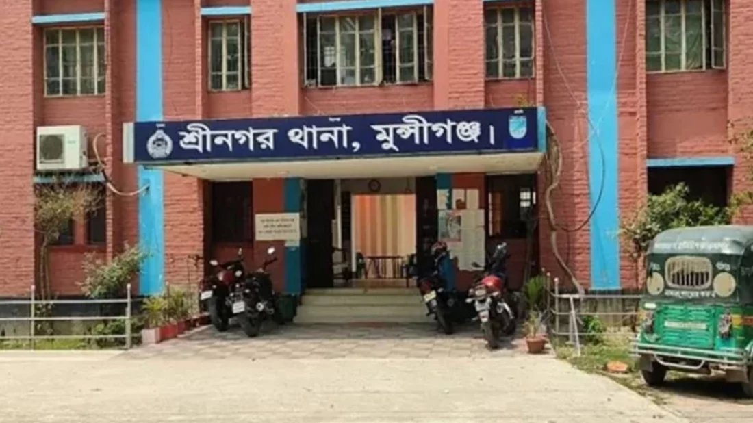 ৬ মাসের যমজ শিশুকে বিলের পানিতে ফেলে ‘হত্যা’, মা–বাবা আটক