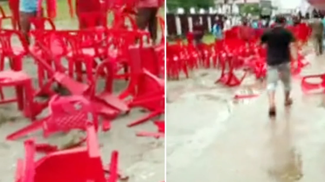 গোপালগঞ্জে এনসিপির সমাবেশ মঞ্চে ককটেল বিস্ফোরণ, হামলা-ভাঙচুর