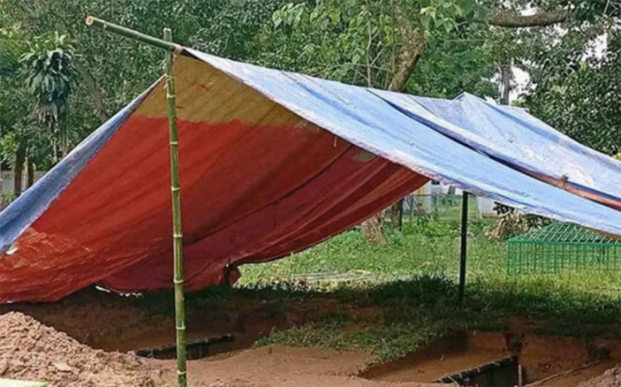 কুলাউড়ায় স্ত্রীর মৃত্যুর সংবাদে মারা গেলেন স্বামী : একসাথে জানাযা