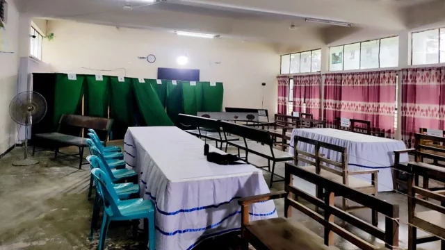 জাকসু নির্বাচন ৩৩ বছর পর আজ, প্রস্তুত ভোটকেন্দ্র