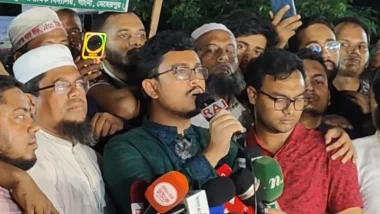 শিক্ষকদের দাবি না মানলে ফ্যাসিস্টের চেয়েও খারাপ পরিণতি হবে: সাদিক কায়েম
