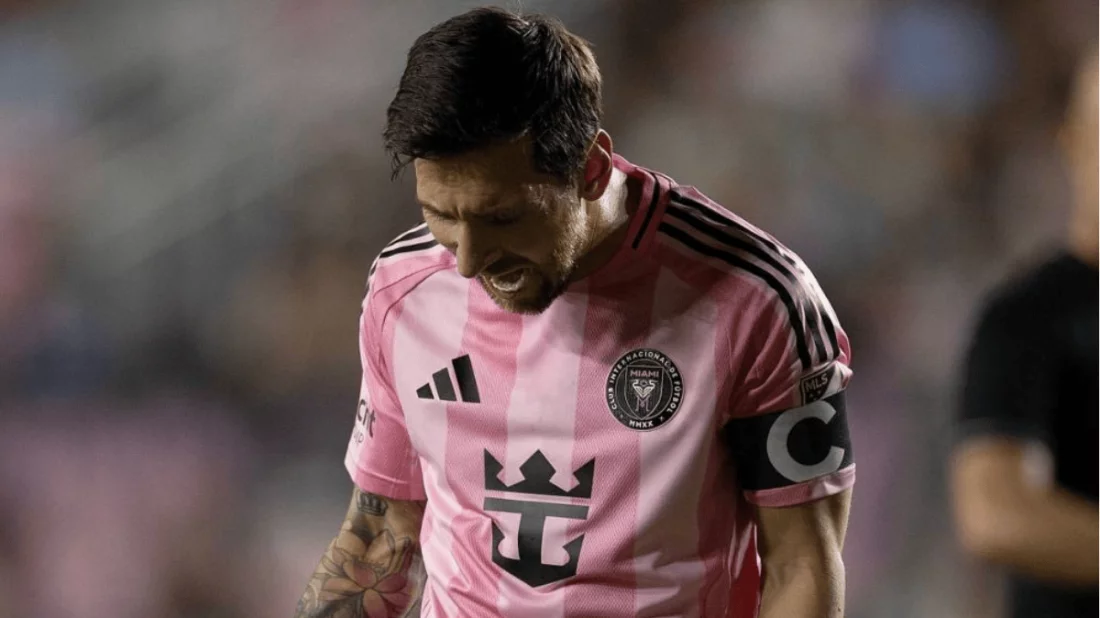 ৮ গোলের ম্যাচে নিষ্প্রভ মেসি , প্লে-অফ নিশ্চিত করল শিকাগো ফায়ার