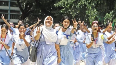 ৩৪৫ প্রতিষ্ঠানে সবাই পাস