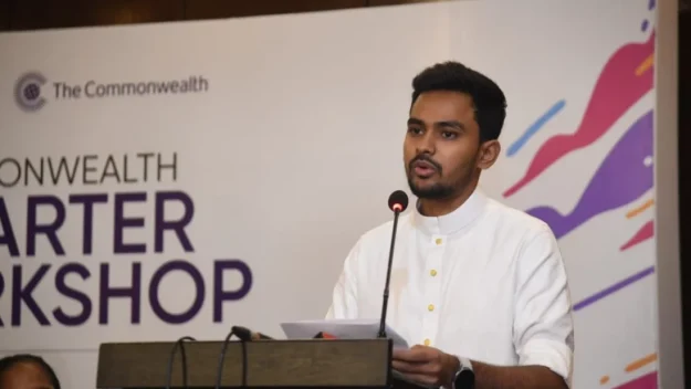 কোথাও কোনো মিষ্টি নেই: আসিফ মাহমুদ