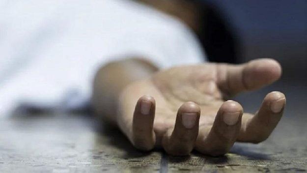 বিয়ানীবাজারে একের পর এক আত্মহনন কী বার্তা দিচ্ছে