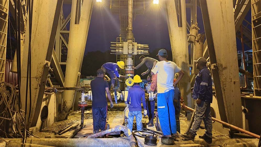 বন্ধ কূপে মিলল গ্যাস, উঠবে ২০ বিলিয়ন ঘনফুট