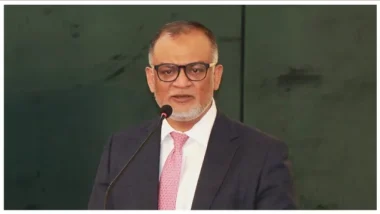 নিরাপত্তা উদ্বেগে বিদেশিরা বাংলাদেশে আসতে আগ্রহী না, দাবি বিকেএমইএ সভাপতির; দ্বিমত উপদেষ্টার