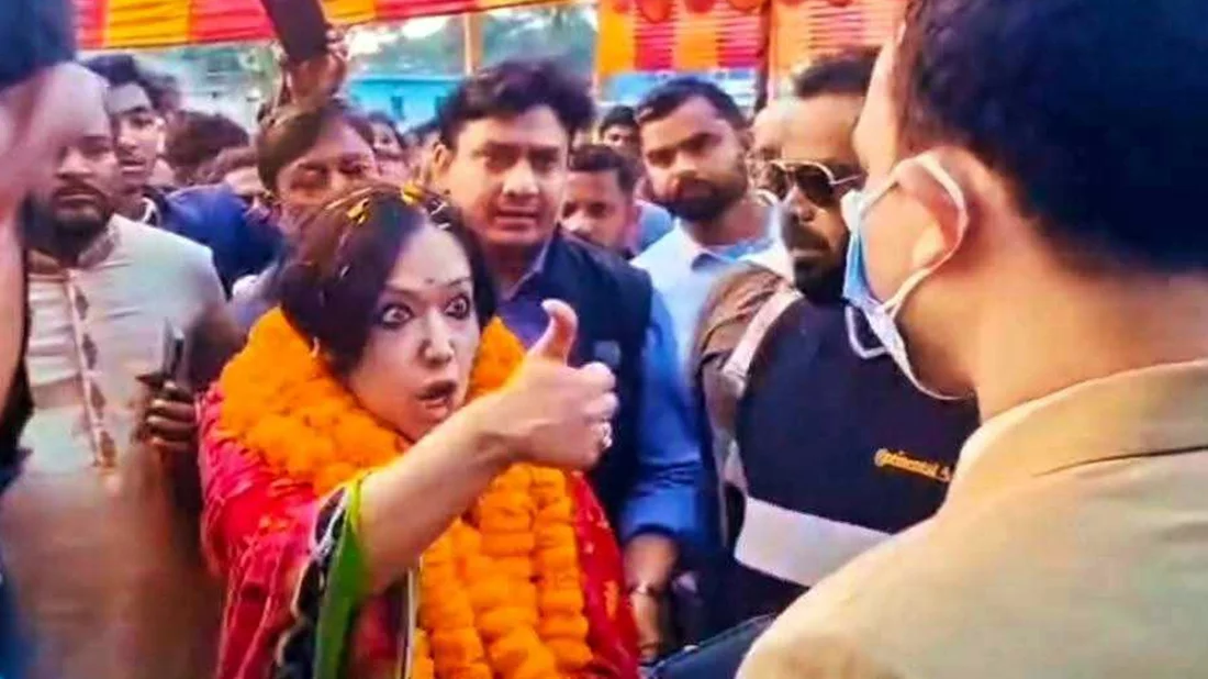 রুমিন ফারহানাকে শোকজ, স্বশরীরে হাজির হওয়ার নির্দেশ