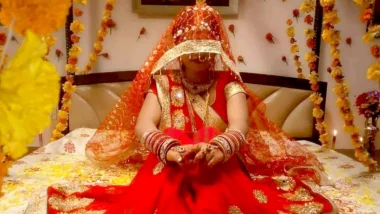 মুখ ধোয়ার পর কনেকে দেখে আঁতকে উঠলো বর, অভিযোগ গড়াল আদালতে