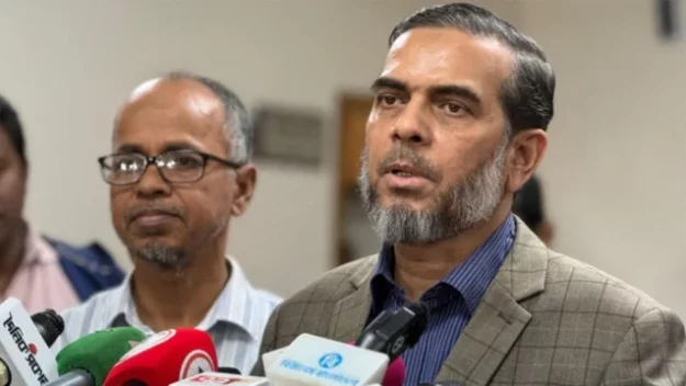 নারী কর্মীদের ওপর হামলা ও ভোটকেন্দ্রের নিরাপত্তা নিয়ে ইসিতে জামায়াতের অভিযোগ