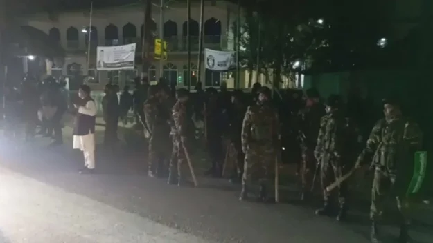 সিলেটে মধ্যরাতে তিন গ্রামের সংঘর্ষ, পুলিশসহ আহত ১৫