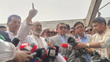 বিএনপি প্রতিহিংসা নয় বহুদলীয় গণতন্ত্রে বিশ্বাস করে: আওয়ামী লীগের ফেরার প্রশ্নে মঈন খান
