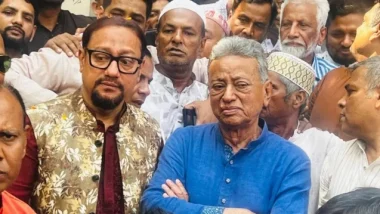 চট্টগ্রাম বন্দর থেকে চার দিনের মধ্যে পণ্য খালাসের নির্দেশ দিলেন অর্থমন্ত্রী