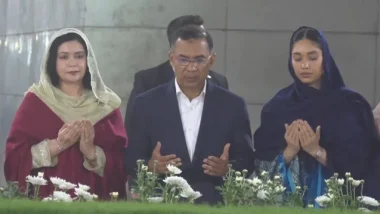 শপথের পর বাবা-মায়ের কবর জিয়ারত করলেন প্রধানমন্ত্রী তারেক রহমান