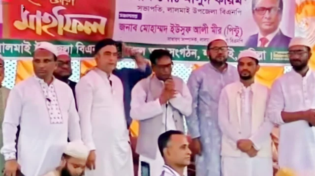 জামায়াতে ভোট দেওয়া স্ত্রীকে ‘তালাক’ দিতে বললেন এমপি মোবাশ্বের