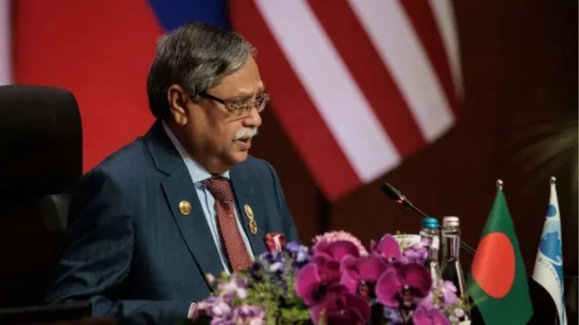 অন্তর্বর্তী সরকারের আমলে কেন রাষ্ট্রপতিকে রক্ষায় অনড় ছিল বিএনপি