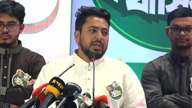 সংবিধান সংস্কার পরিষদ গঠন না হলে সংসদে কথা বলার পরিবেশ থাকবে না: নাহিদ ইসলাম