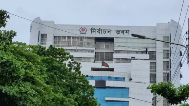 ১৫ মার্চের মধ্যে নির্বাচনী ব্যয়ের হিসাব জমা দিতে চিঠি, না দিলে শাস্তি