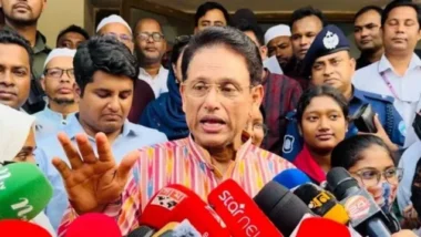 ম্যানেজিং কমিটিতে যোগ্যতা শিথিল নয়, তিন ধাপে যাচাই: শিক্ষামন্ত্রী
