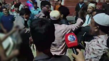 সিলেটে বেপরোয়া অটোরিকশাকে সিগন্যাল দেওয়ায় পুলিশকে থাপ্পড় চালকের