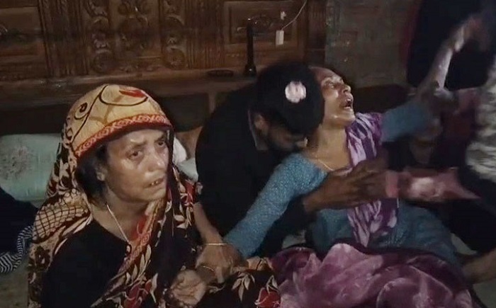 তোর লাশ ফেলে যাচ্ছি, তোর মা-বাবারে কী জবাব দেব