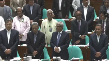 খামেনির মৃত্যুতে সংসদে শোক প্রস্তাব