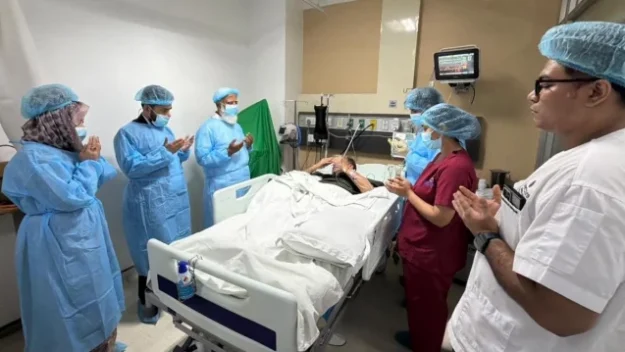 মির্জা আব্বাসকে দেখতে হাসপাতালে জামায়াত আমির