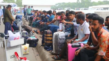 ভিসার মেয়াদ শেষ হওয়া প্রবাসীদের জন্য হটলাইন চালু: প্রবাসীকল্যাণ মন্ত্রী
