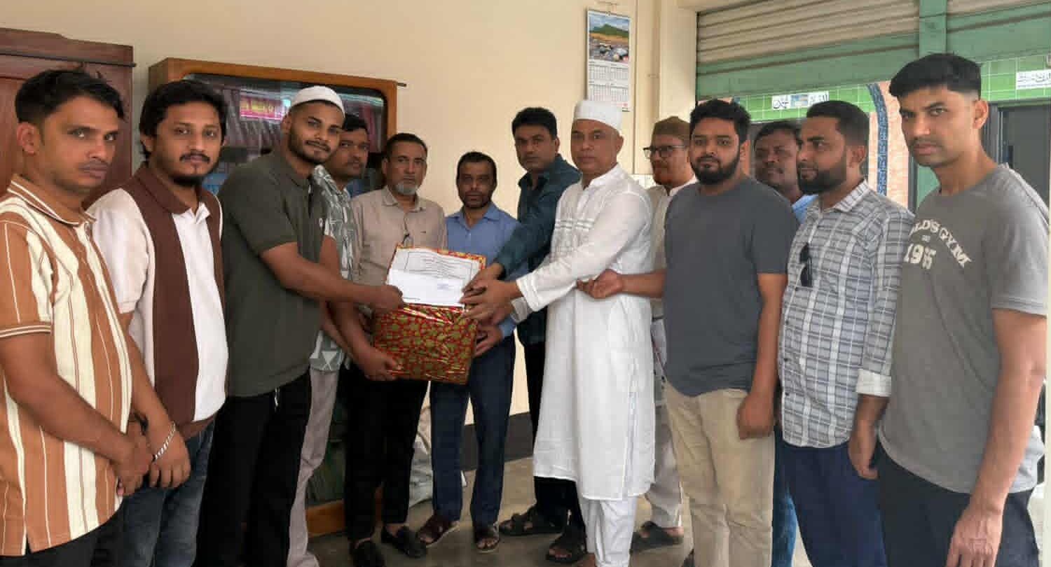 বিয়ানীবাজারে জুলাই শহীদ পরিবারে এমপির ঈদ উপহার বিতরণ