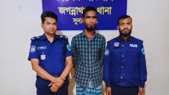 চাঁদা না পেয়ে মুক্তিযোদ্ধার বাড়িতে ভাঙচুর-লুটপাট, গ্রেপ্তার যুবদল নেতা