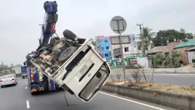বগুড়ায় মাইক্রোবাসের সিলিন্ডার বিস্ফোরণে চালকসহ নিহত ৩