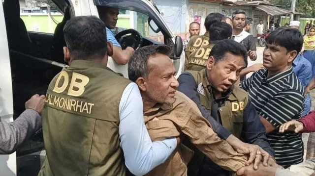 কারামুক্তির পর জেলগেট থেকেই আবার আটক লালমনিরহাটের সেই ইউপি চেয়ারম্যান