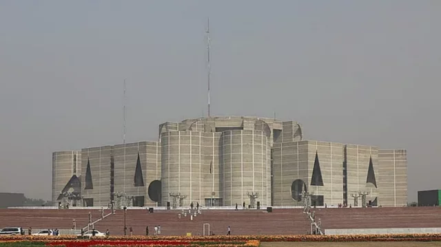 বিএনপির সংসদীয় দলের বৈঠক চলছে