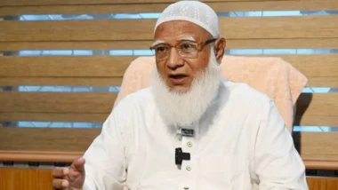 প্রবাসীরা কষ্টে থাকলে দেশও ঝুঁকিতে পড়বে: ডা. শফিকুর