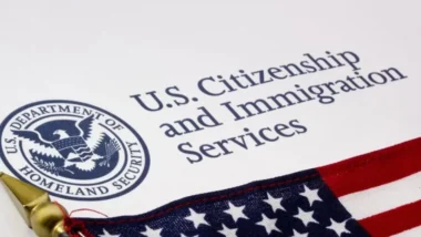 যুক্তরাষ্ট্রে সন্তান জন্ম দিয়ে নাগরিকত্ব পাওয়ার পথ বন্ধ করছেন ট্রাম্প