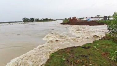 খোয়াই নদীর ৫০ মিটার বাঁধ ভাঙন, ফসলি জমি প্লাবিত