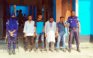 জৈন্তাপুর সীমান্তে অনুপ্রবেশকালে দালালসহ আটক ১৩