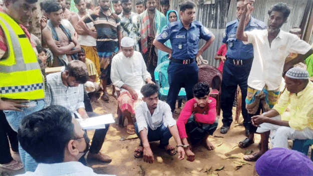বাবা-মাকে মারধর, দুই ভাইকে কারাদণ্ড
