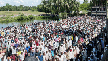 কানাইঘাটে পাঁচ প্রবাসীর শেষ বিদায়, জানাজায় মানুষের ঢল