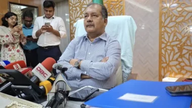 জনতুষ্টিবাদী সিদ্ধান্ত গ্রহণ করাটাই সরকারের একমাত্র কাজ নয়