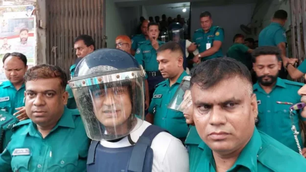 চুনারুঘাটের হত্যাচেষ্টা মামলায় ব্যারিস্টার সুমনের জামিন