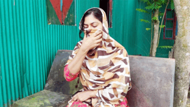 বিয়ের দাবিতে অনশনে তরুণী, প্রেমিকসহ আত্মগোপনে পরিবার