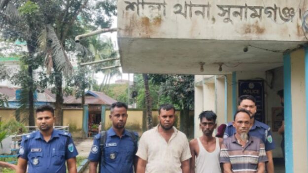 যে কারণে ইউপি চেয়ারম্যানের ছেলেসহ ৩ জনকে ধরল পুলিশ